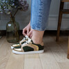 Baskets en velours kaki, camel et irisé bronze