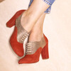 Richelieu à talons en velours terracotta et paillettes champagne