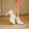 Richelieu plateforme cuir lisse blanc et fines paillettes blanches