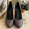Escarpin plateforme taupe