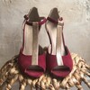 Chaussure à talon bordeaux et doré