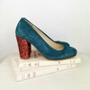 Round toe pump in teal suede and red glitter 