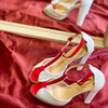 Sandale à talons blanche et rouge