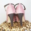 Powder pink pump