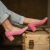 Escarpin en velours rose bonbon