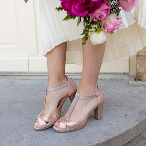 Salomé en irisé or rose et fines paillettes or blond