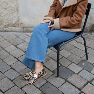 Mocassin léopard et doré