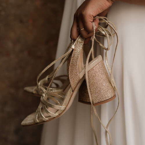 Rose sandals in champagne paillette and champagne metallic leather
