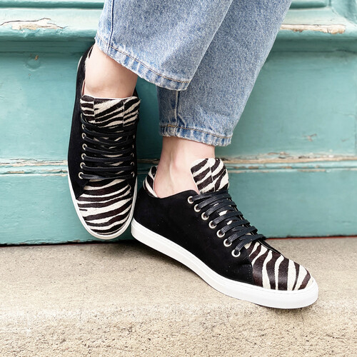 Sneakers in black suede and zebra-calf hair 
