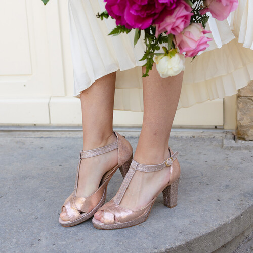 Salomé en irisé or rose et fines paillettes or blond