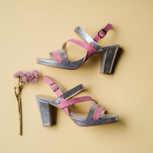Sandale Emma plateforme en velours rose bonbon et irisé lilas