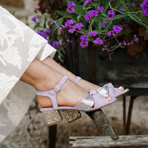 Suzanne en irisé et velours lilas