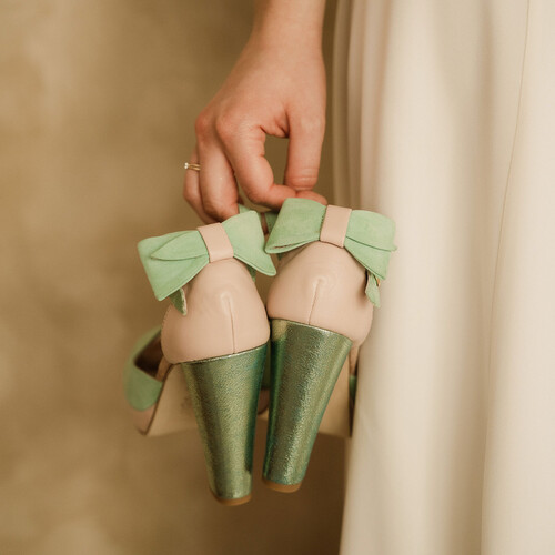 Les chaussures pour une robe de mariée vintage