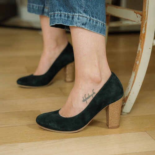 Customized pumps