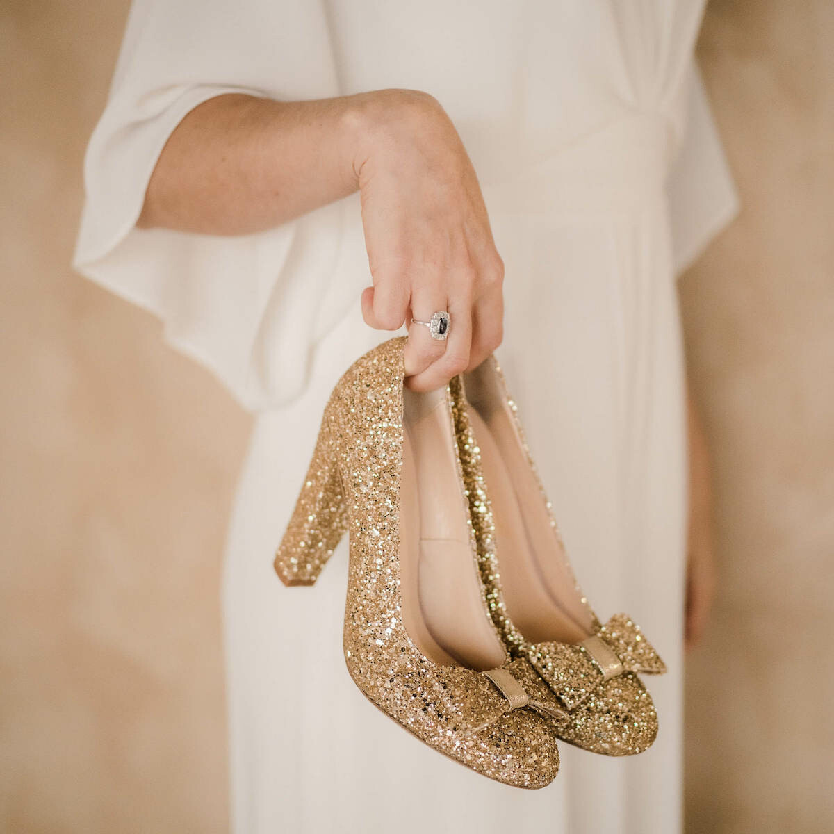 Gold glitter pumps