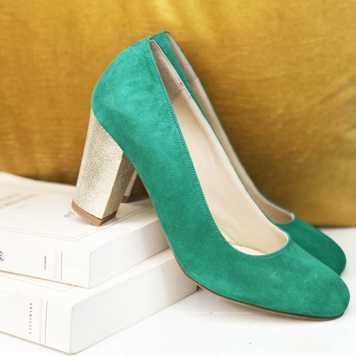 Escarpin en velours vert meraude et iris champagne Dessine moi